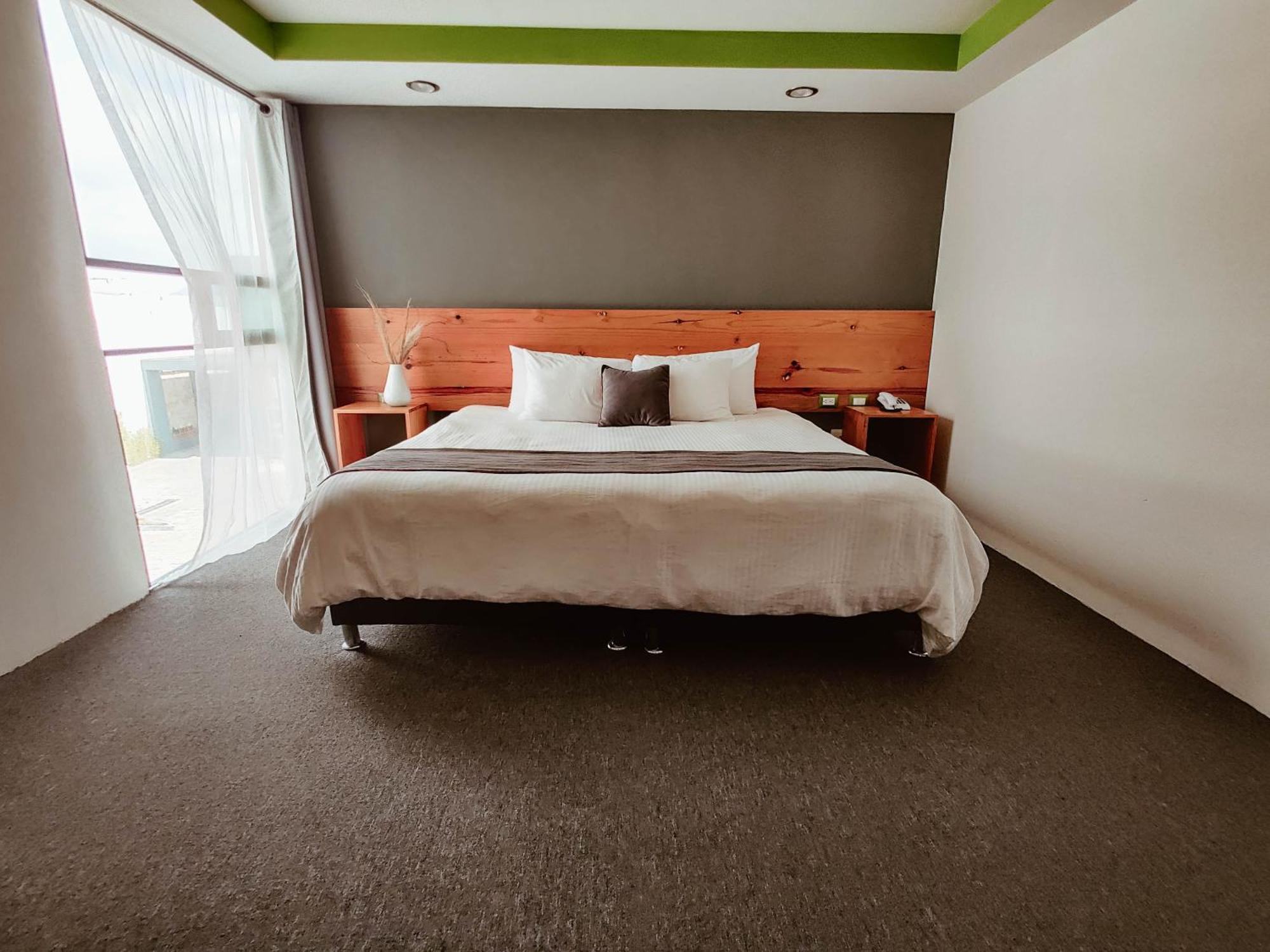 Hotel Brisas Express ซานกริสโตบัล เด ลาสกาซาส ภายนอก รูปภาพ